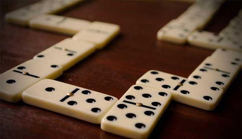 dominoes on table