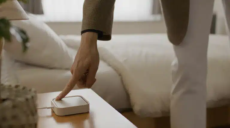 Samsung’s SmartThings Station